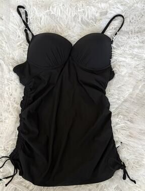 Assets By Spanx Women’s L Black Classic Tankini Top. Grt. Shape